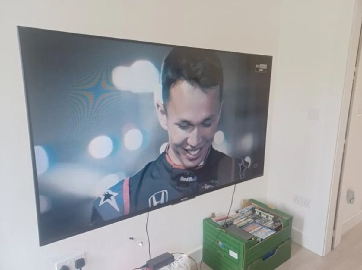 TV - Image 1