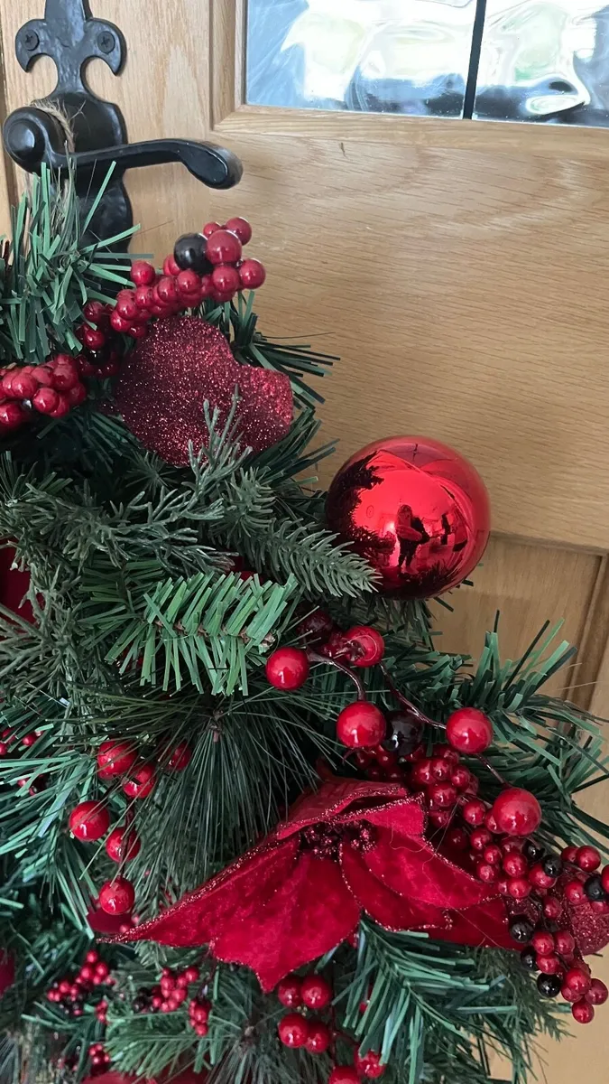 Luxury Christmas Wreath - Image 4