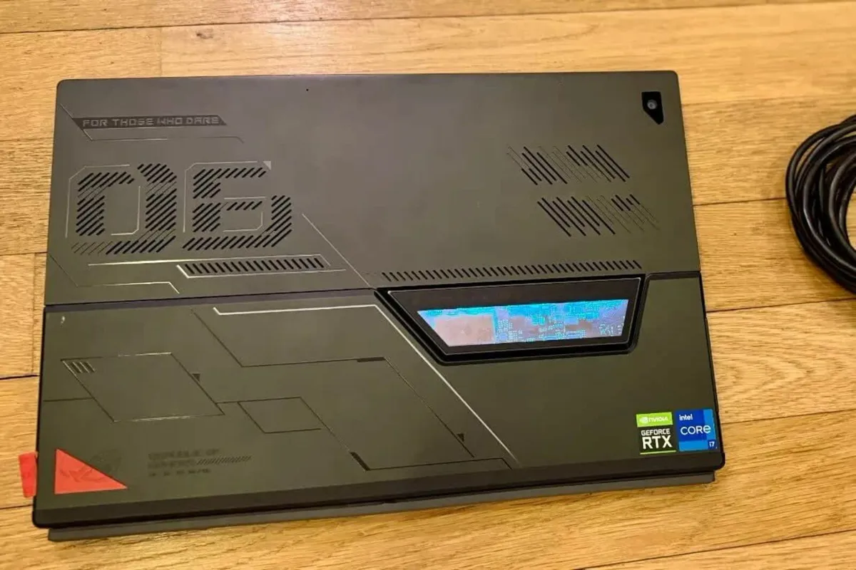 ASUS ROG Flow Z13 13.4" i712700H 16gb 3050ti - Image 2