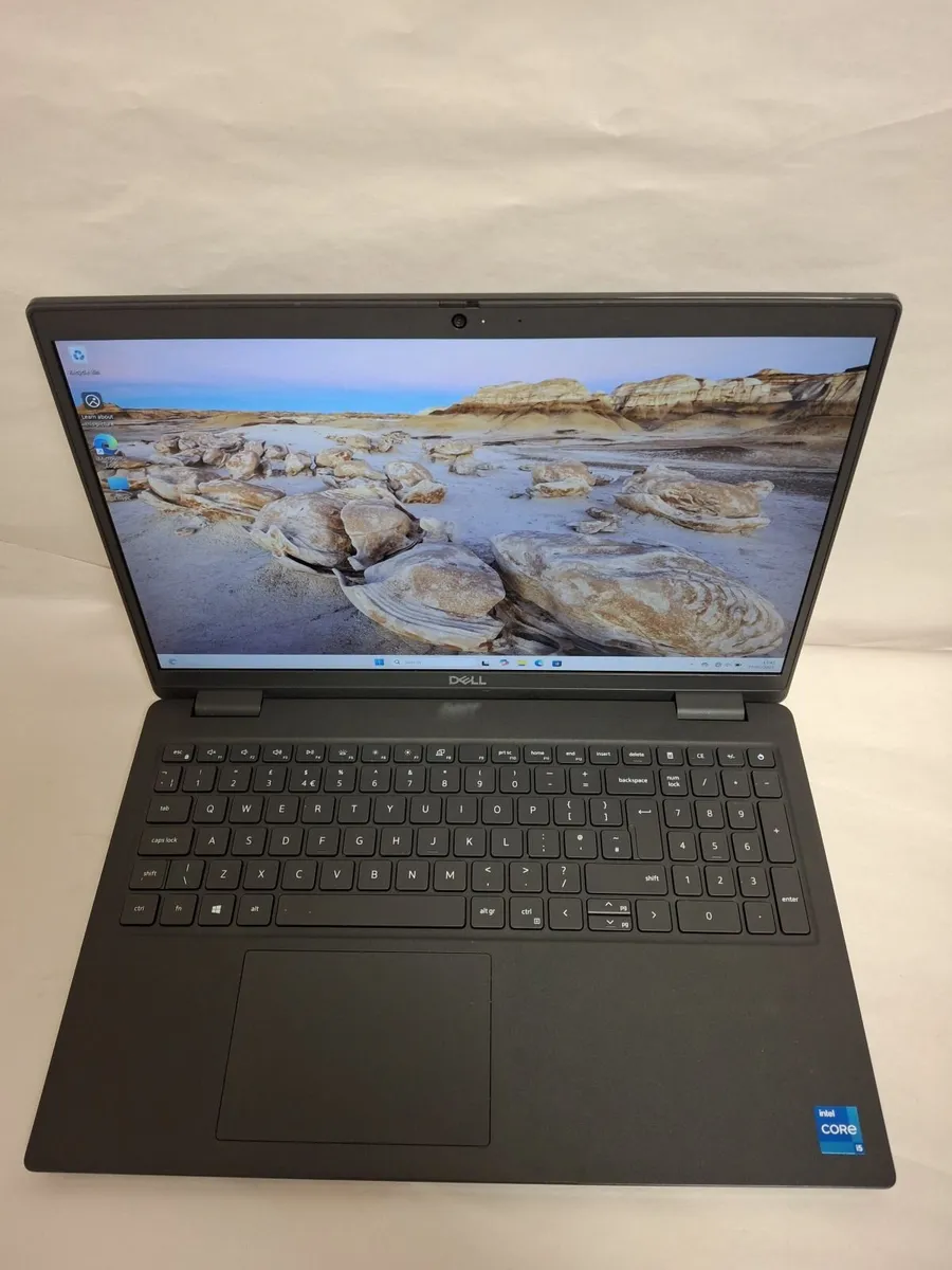 Dell Latitude 3520 Intel Core i5-1135G7 (11th Gen) - Image 1