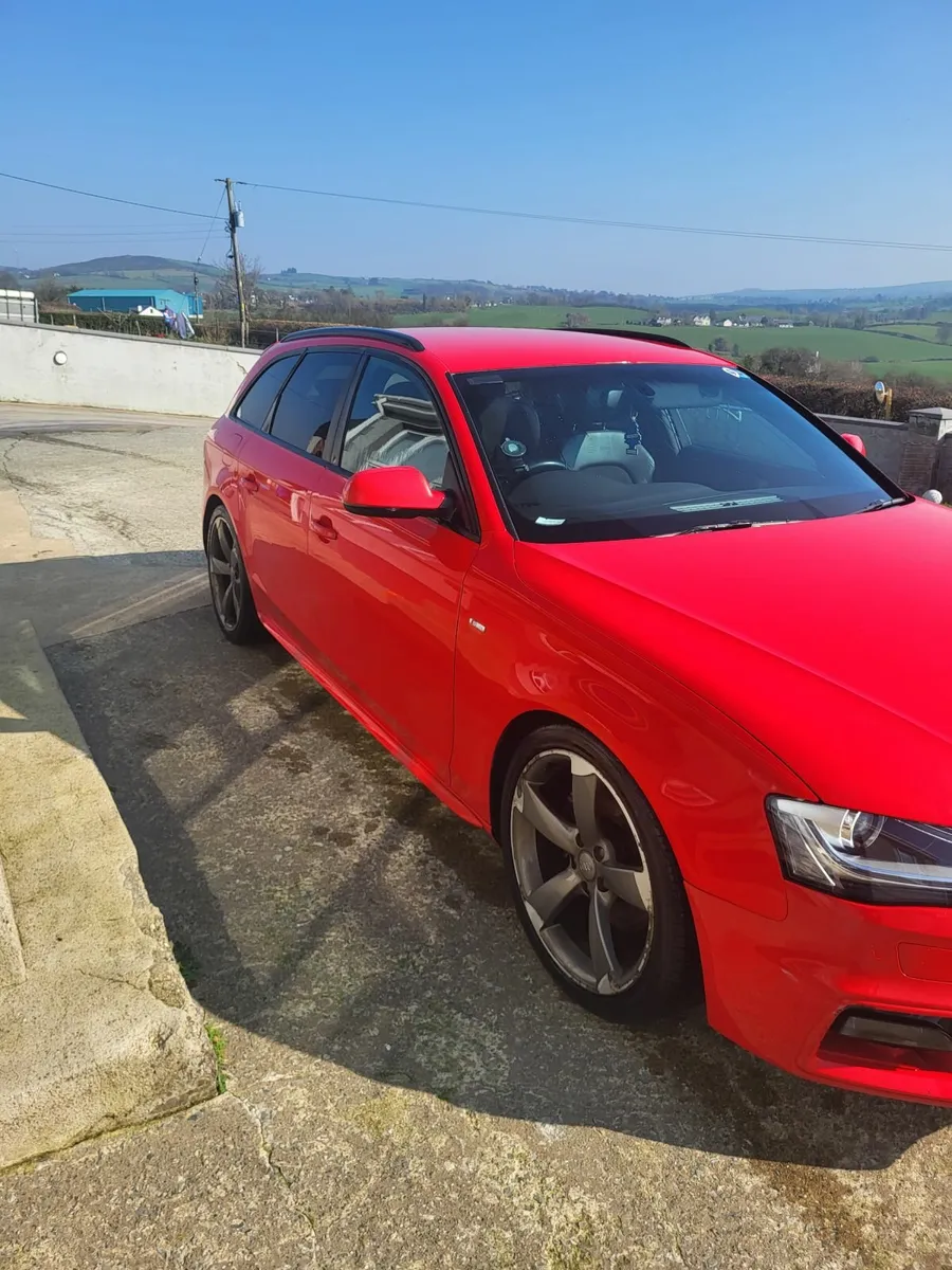 Audi A4 2012 - Image 1