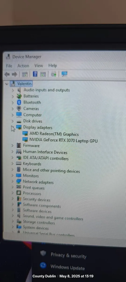 Lenovo legion 17 inch - Image 4
