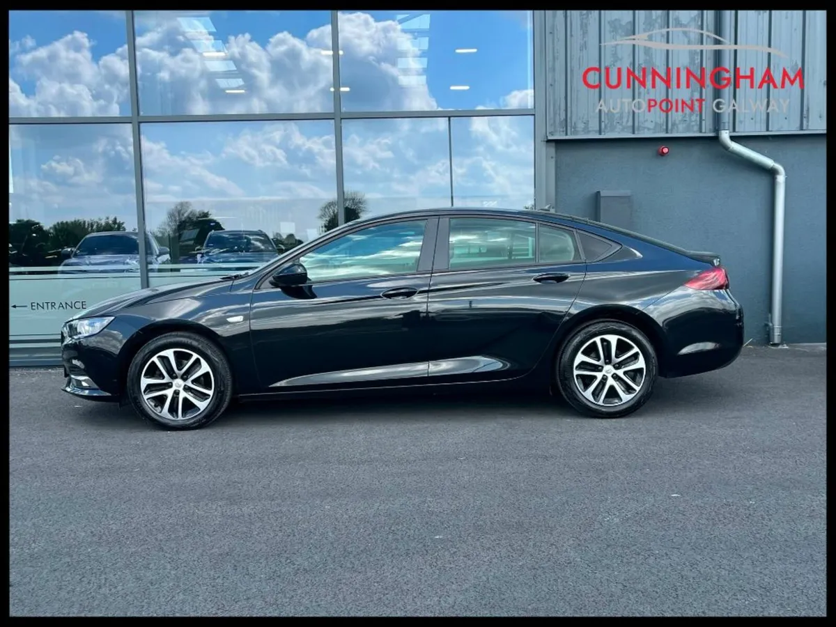 Opel Insignia 1.6D Grand Sport SC 110PS - Image 3