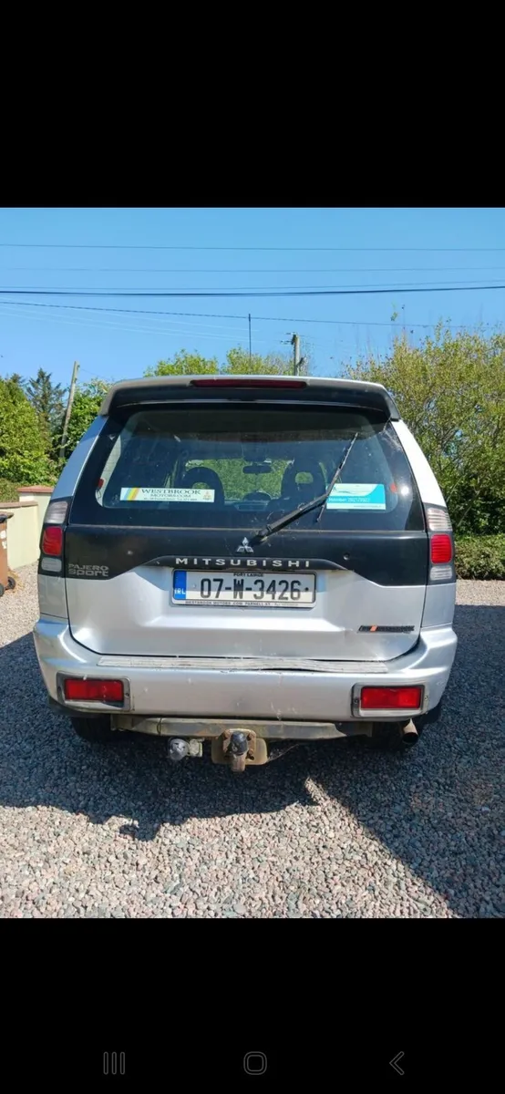 Mitsubishie Pajero sport doe 9th - Image 3