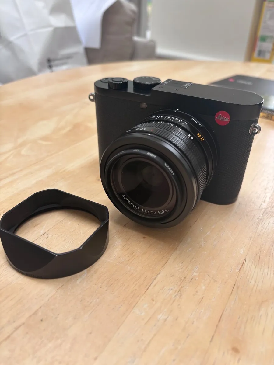 Leica Q2 Camera - Image 4