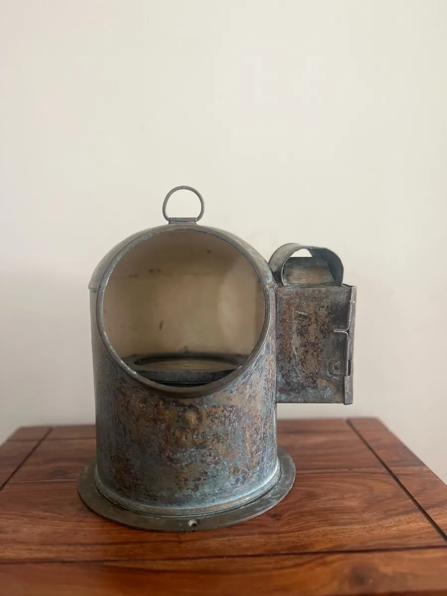 Antique 1826 Stamped Brass Ships Compass Oil lamp - Image 2