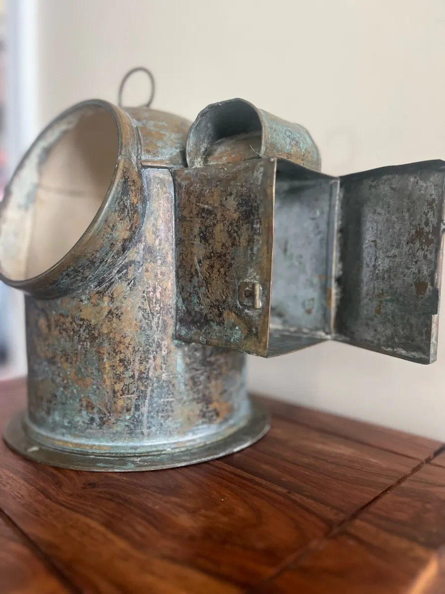 Antique 1826 Stamped Brass Ships Compass Oil lamp - Image 4
