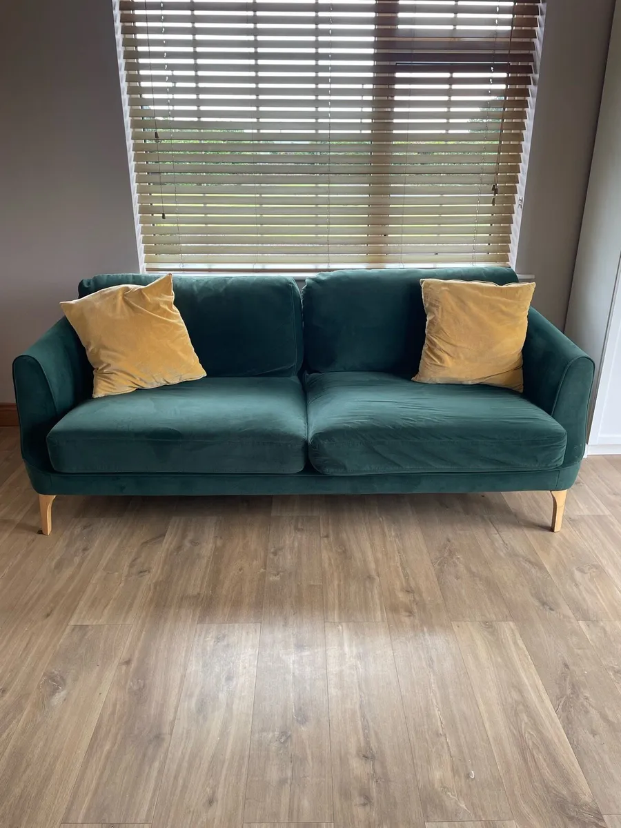 Couch - Image 1