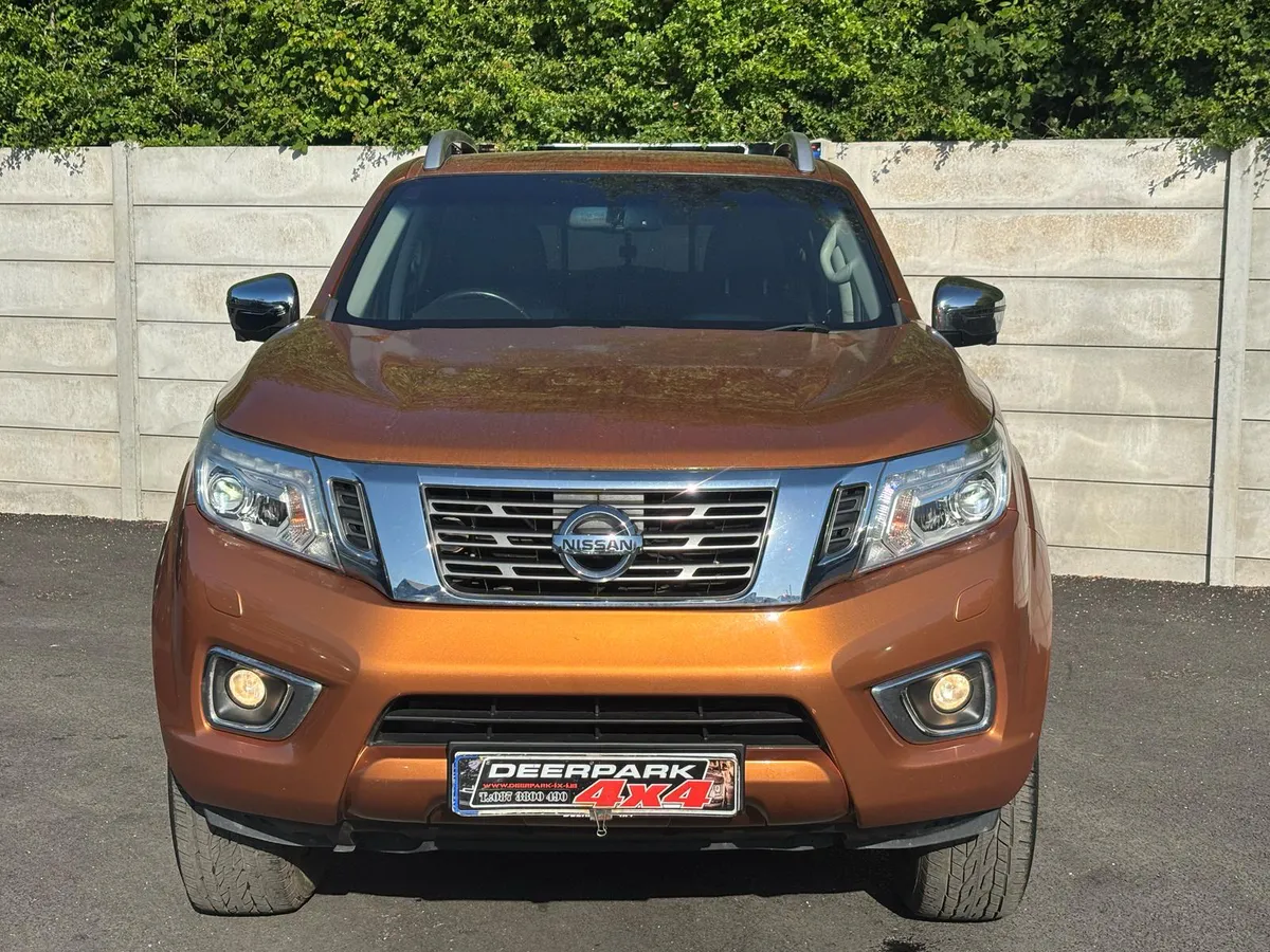 2017 Nissan Navara 2.3 DCI Tekna 4WD 190 Crewcab - Image 3