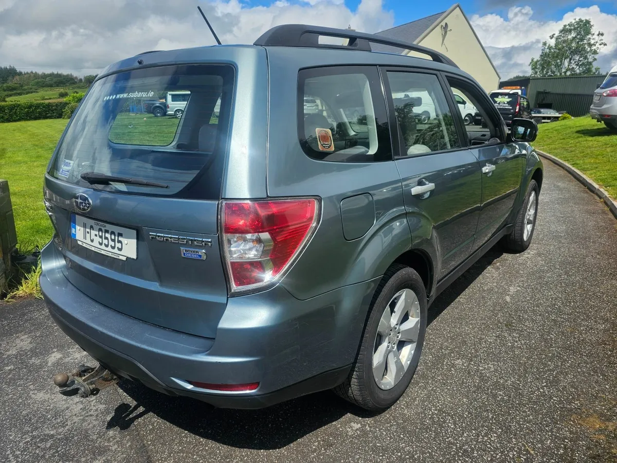 Subaru Forester 2011 4wd - Image 4
