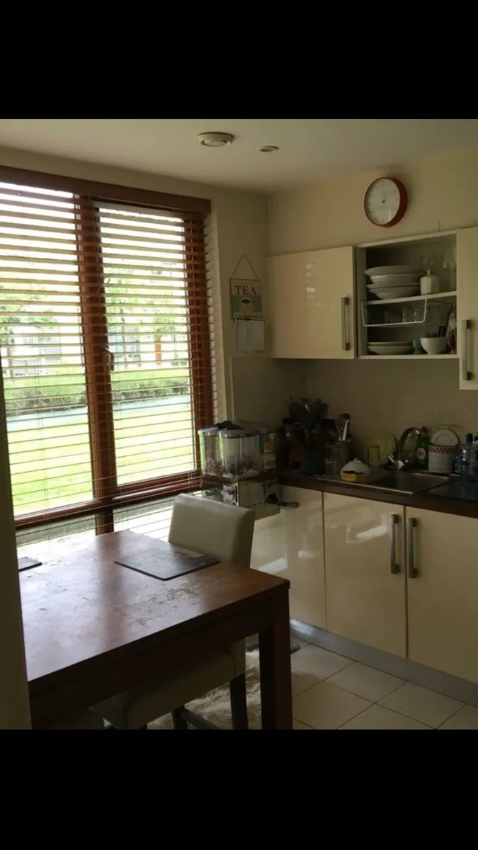 House for sale - Image 3