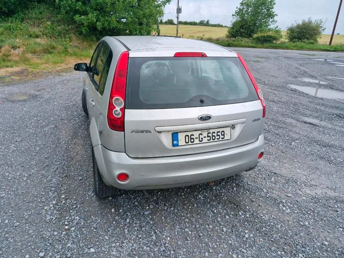 Ford fiesta - Image 3
