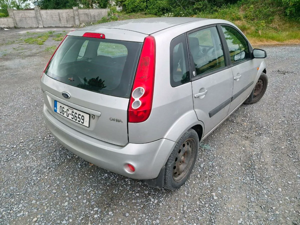 Ford fiesta - Image 4