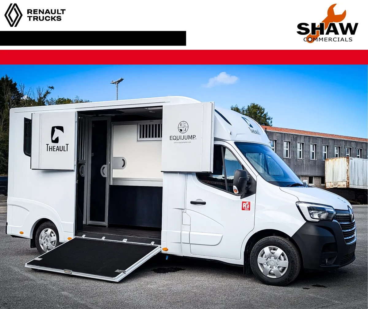 New Renault Master with Theault Pro Teo 3 Horsebox - Image 1