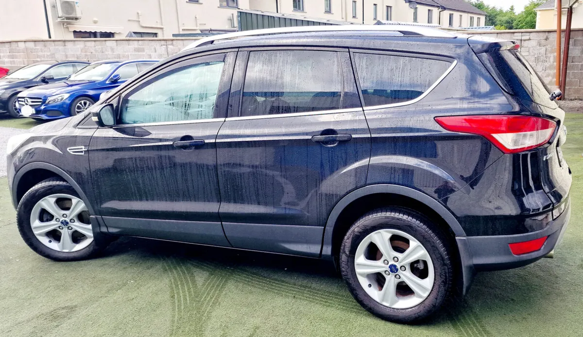 Ford Kuga 2.0Td 150bhp LOW KM NCT TAX FSH - Image 3