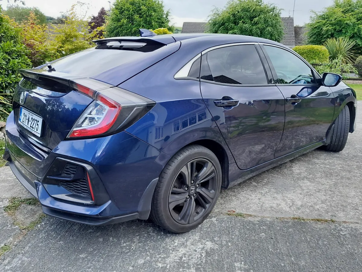 Honda Civic 2021 - Image 3