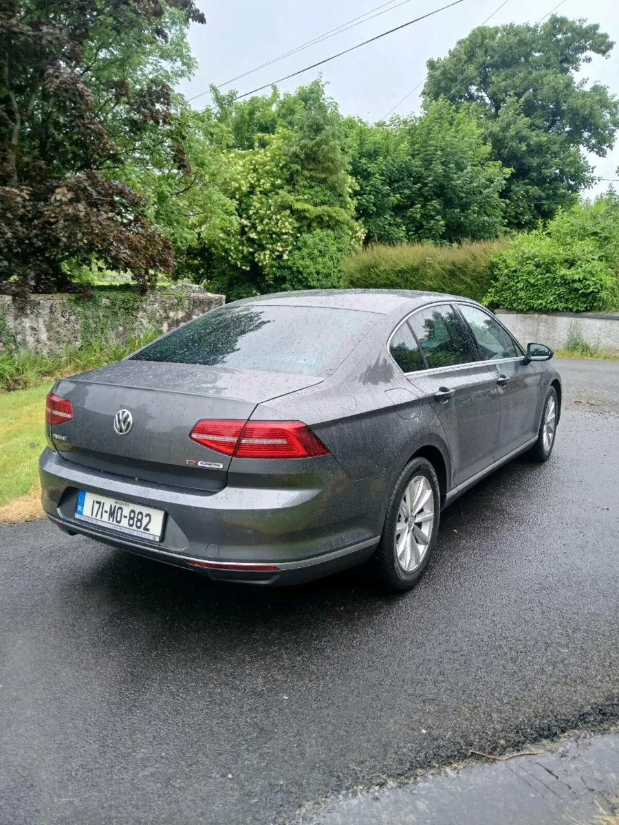 2017 VW Passat - Image 3