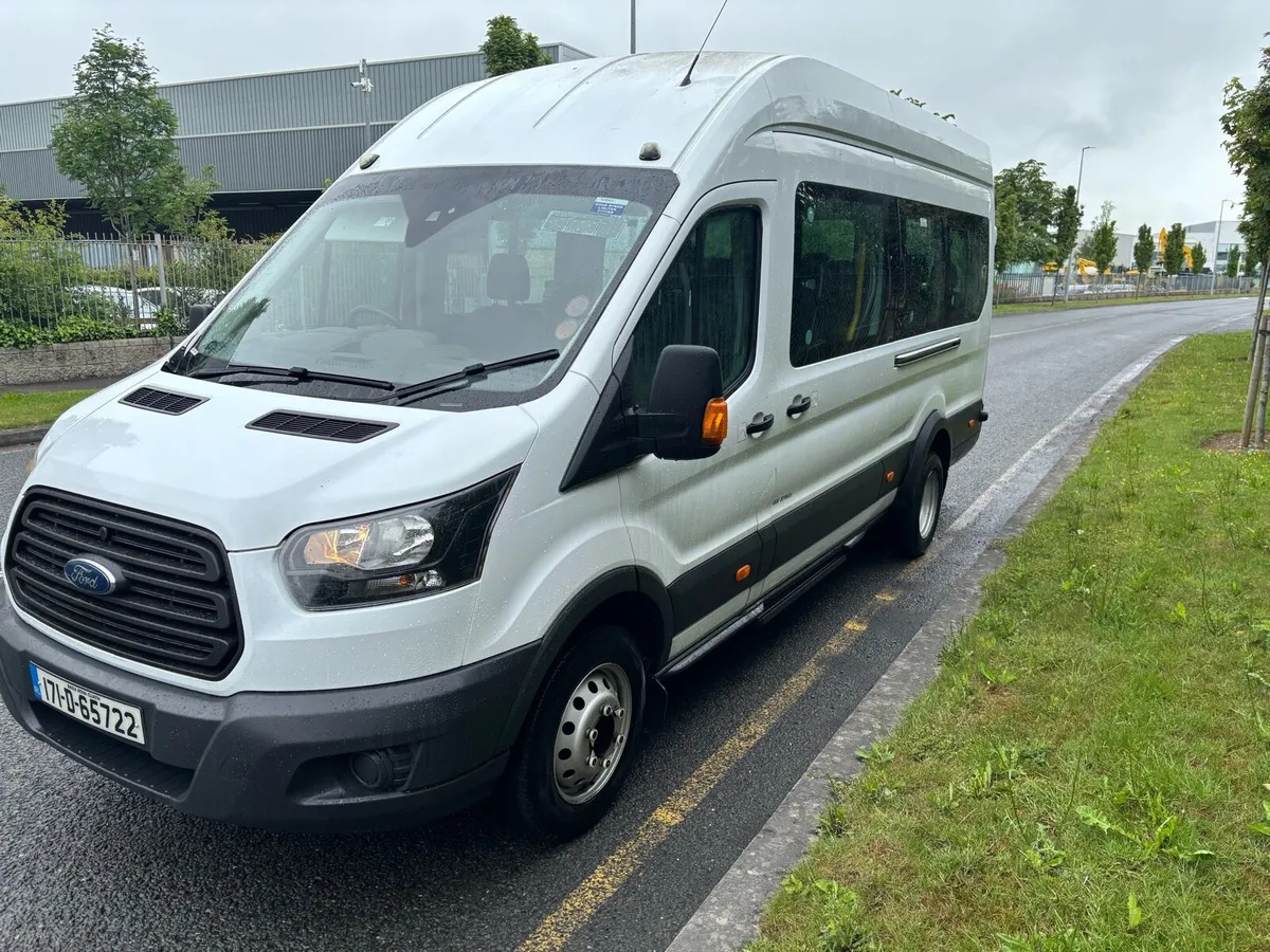 2017 Ford transit minibus only 38,000klms - Image 3