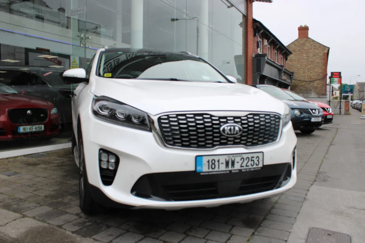 Kia Sorento 2018 2.2 AWD GT LINE AUTOMATIC - Image 1