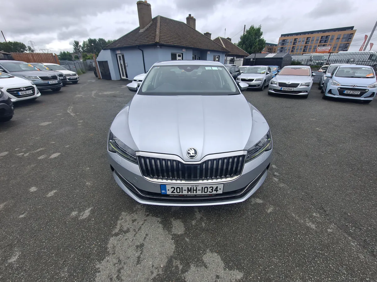 DEPOSIT TAKEN SUPERB STYLE 1.5 PETORL 150BHP AUTO - Image 3