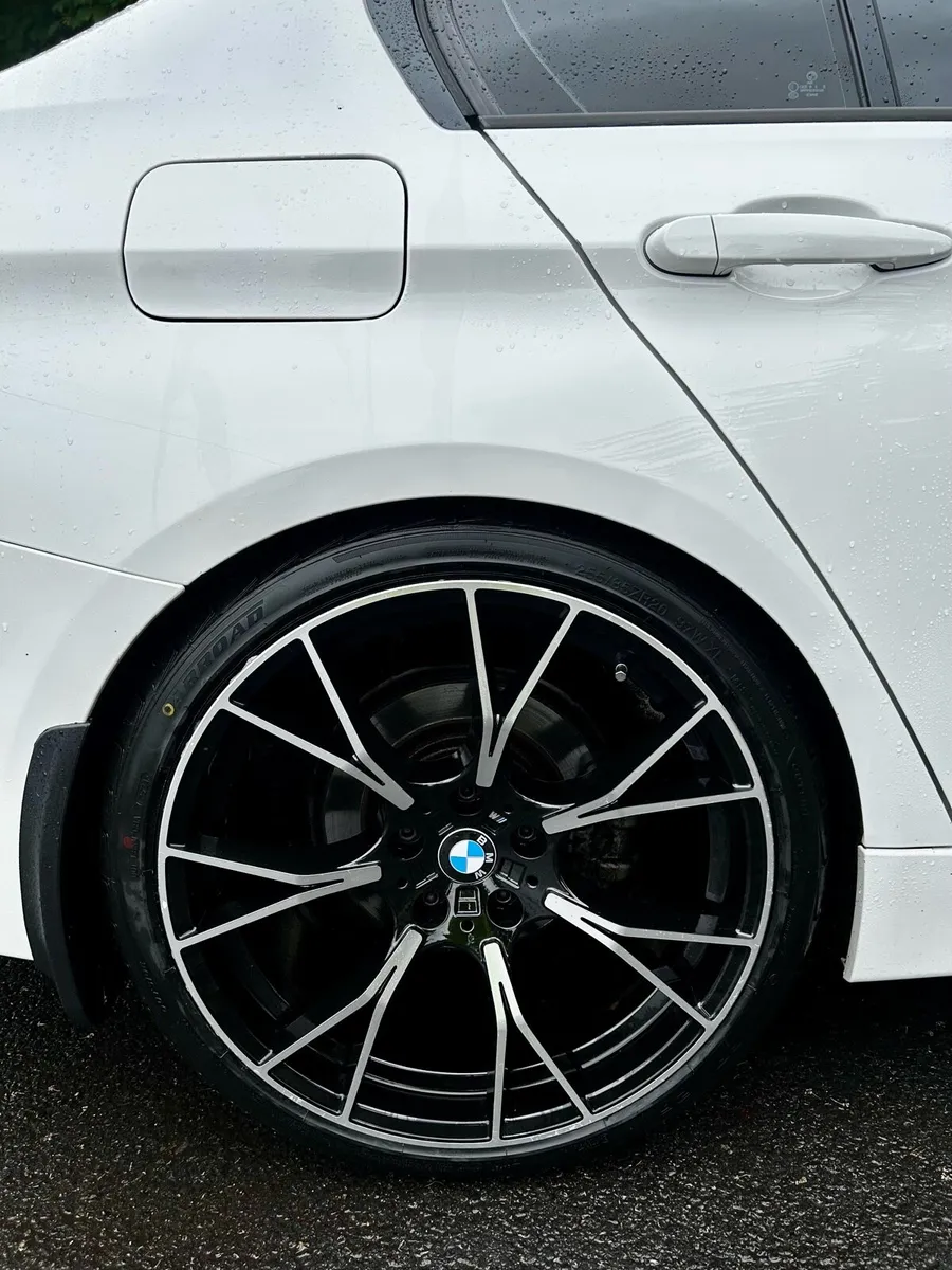 White BMW F30 - Image 4