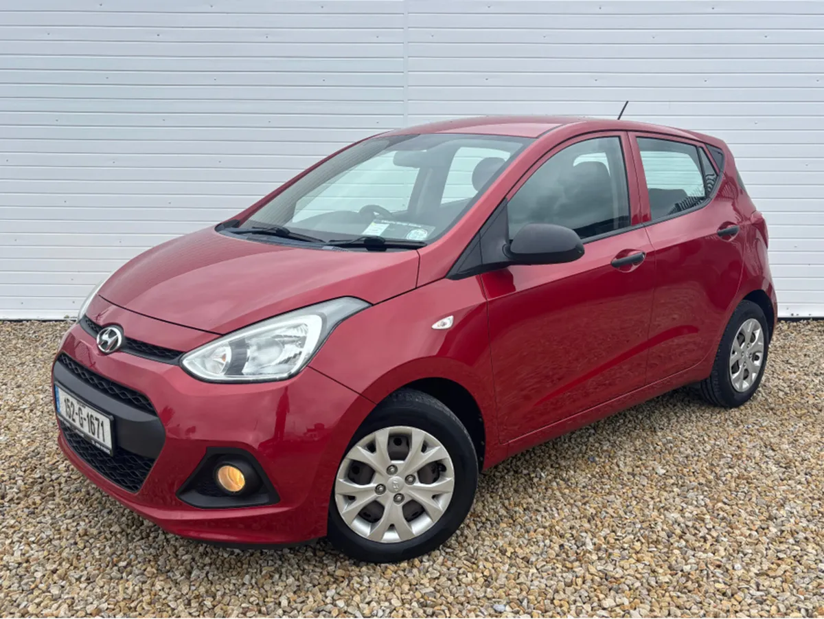 Hyundai i10 MANUAL CLASSIC 4DR - Image 3