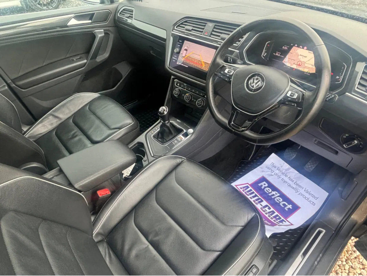 Volkswagen Tiguan HIGHLINE 2.0 TDI MANUAL 6SPEED F - Image 4