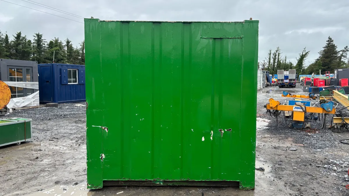 8’ x 10’ Storage Container - Image 4