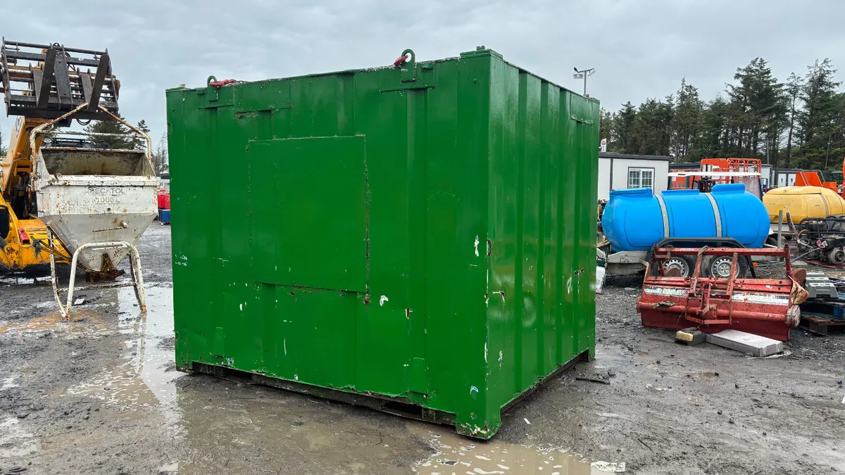 8’ x 10’ Storage Container - Image 4