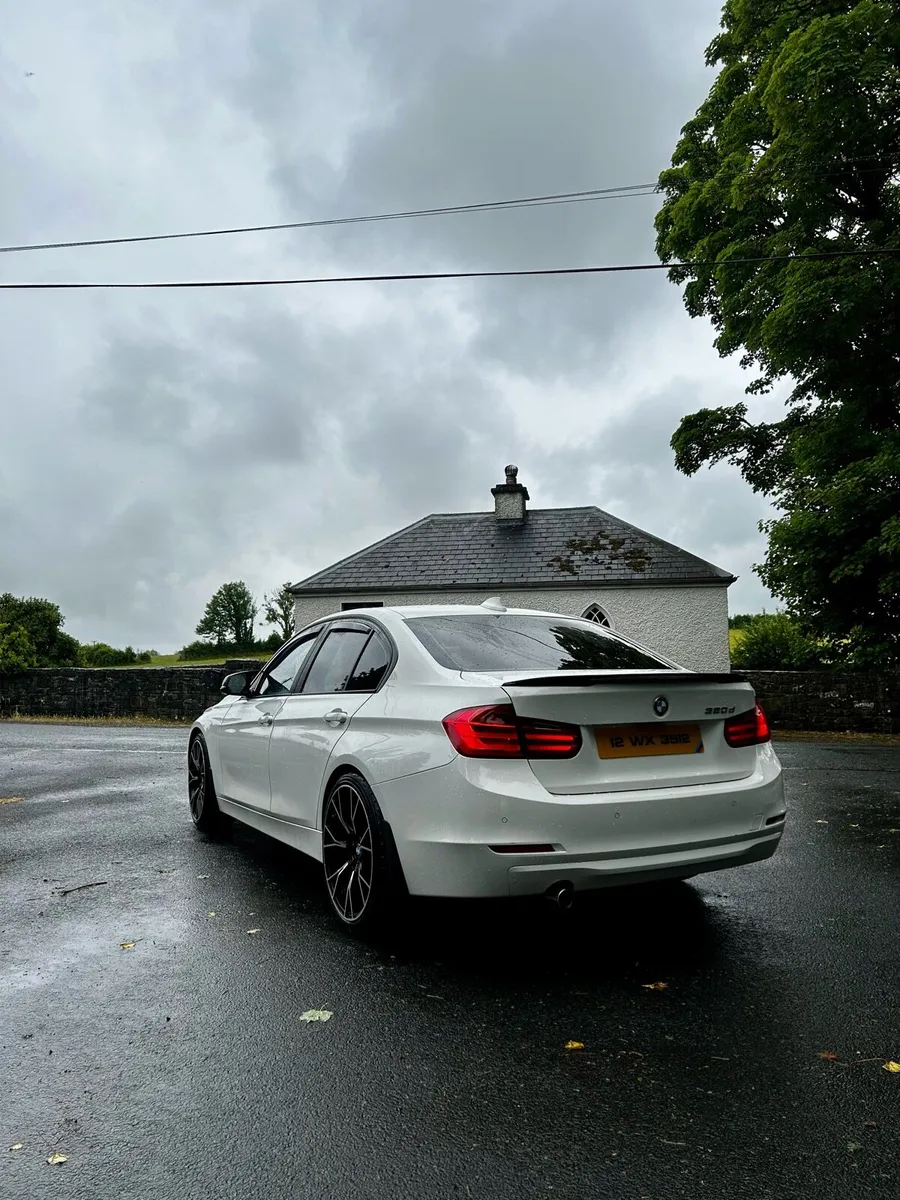 White BMW F30 - Image 3