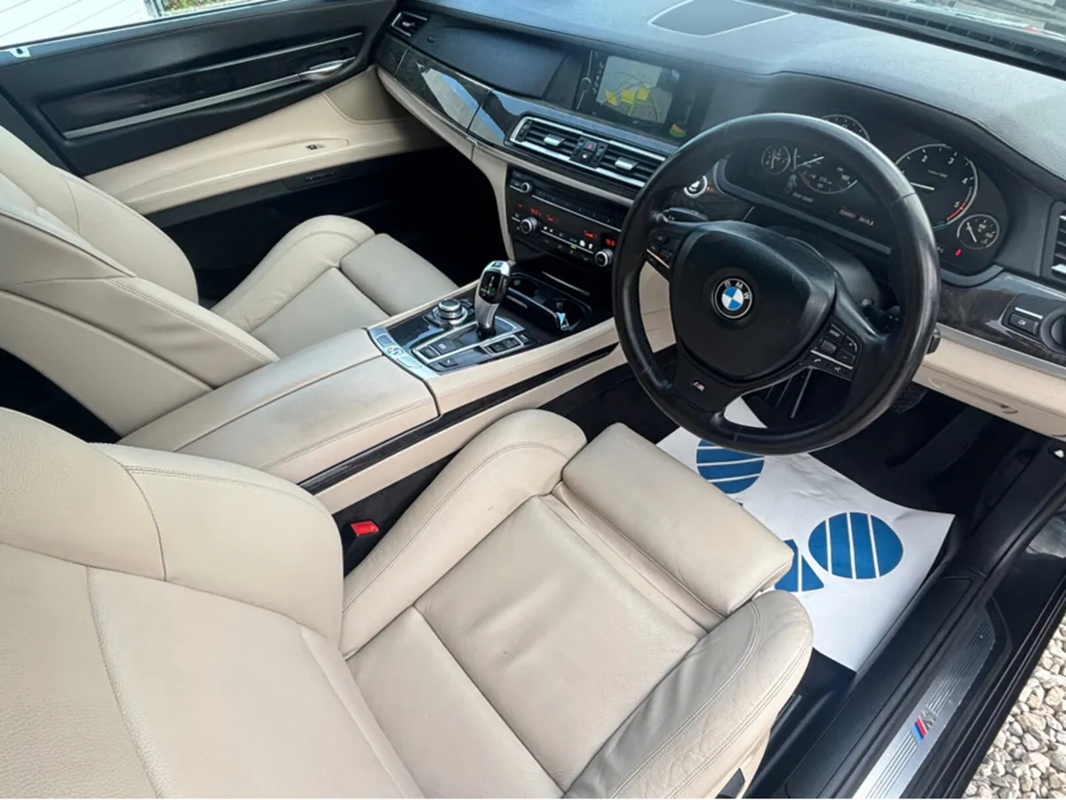 BMW 7-Series D F01 M SPORT 4DR AUTO - Image 2
