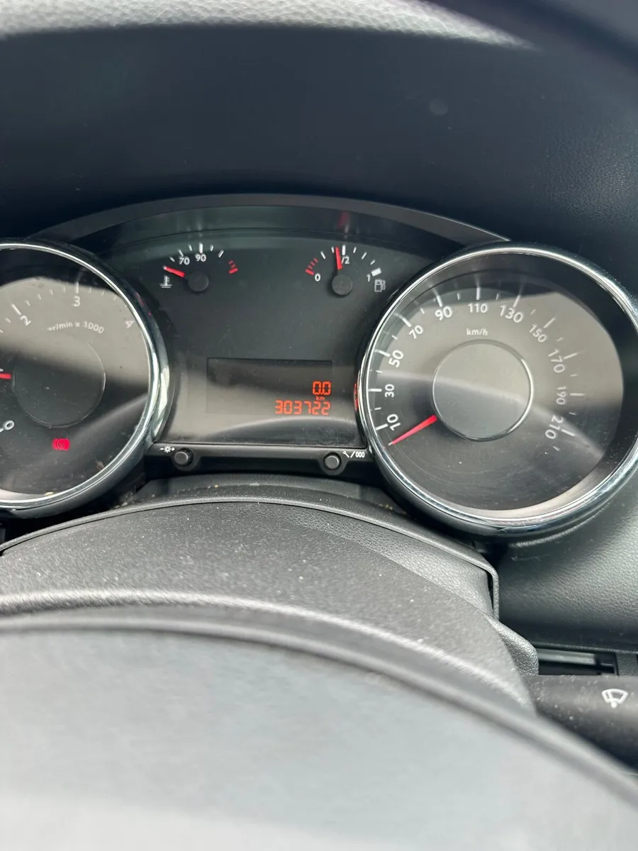 Peugeot 3008 2010 - Image 3