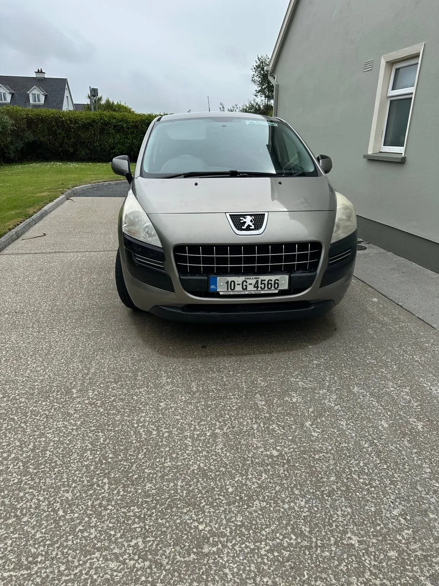 Peugeot 3008 2010 - Image 1