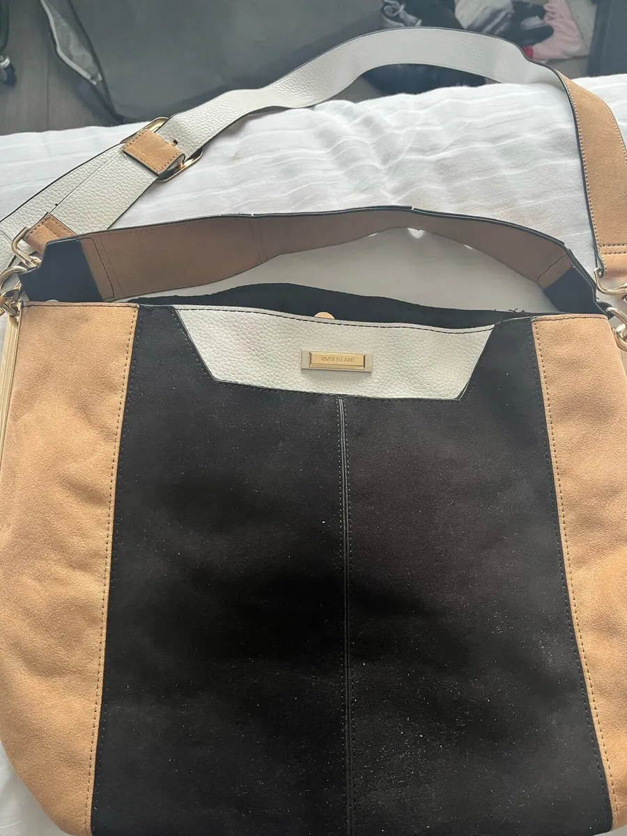 River Island bag - Image 2