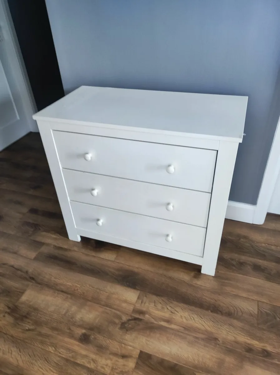 Mamas & Papas Mia Dresser/Changing Table - Image 2
