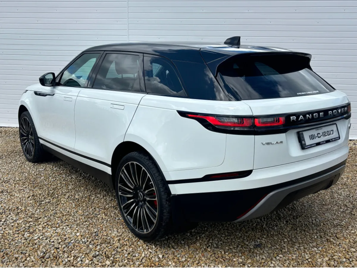 Land Rover Range Rover Velar VEL 2.0 TD4 5DR AUTO - Image 3