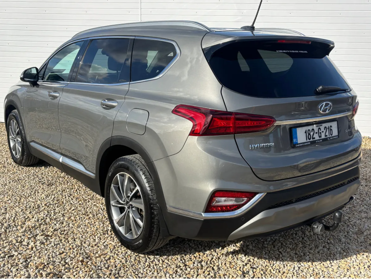 Hyundai Santa Fe 4WD EXECUTIVE PLUS 5DR AUTO AU - Image 2