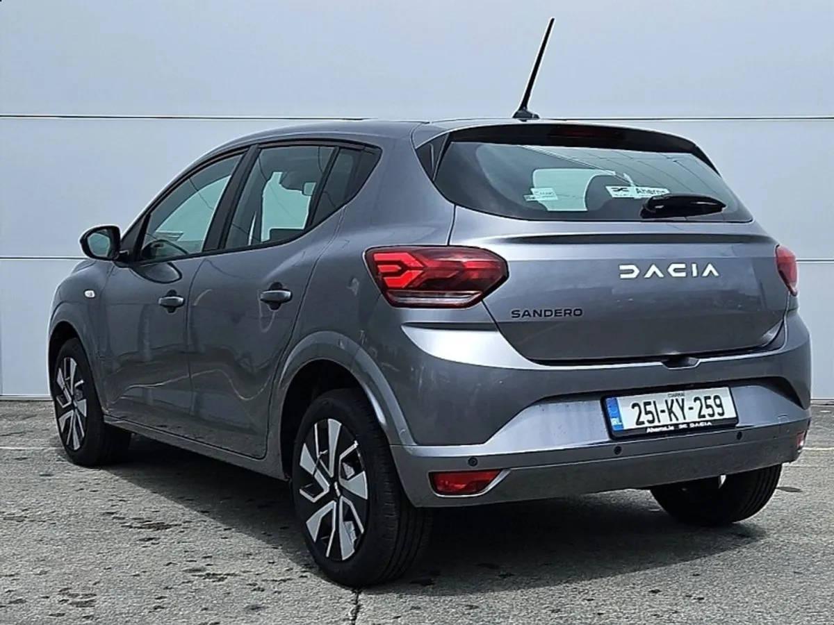 Dacia Sandero Expression 1.0 90 PS - Image 3