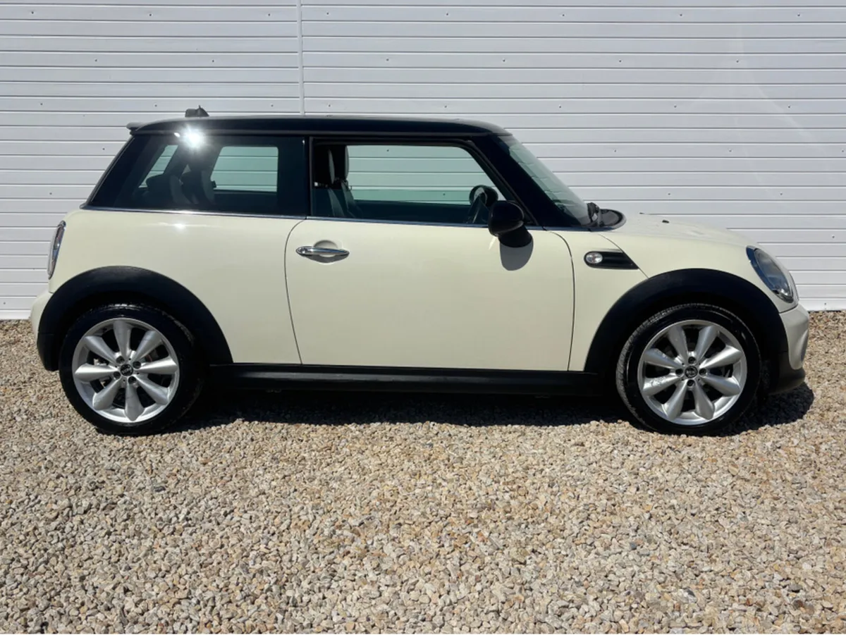 Mini Cooper D SW32 2DR 1.6 R56 COOPER - Image 3