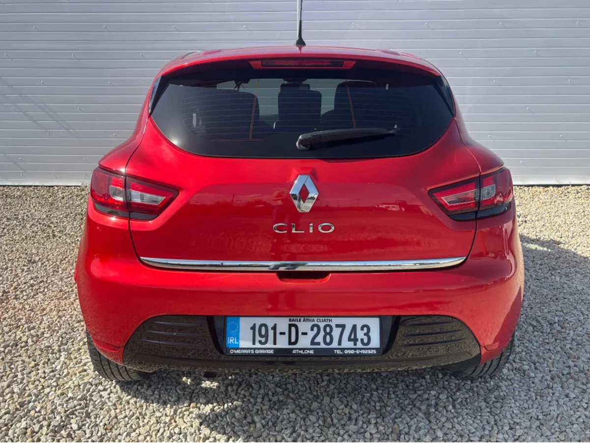 Renault Clio IV DYNAMIQUE NAV TCE 90 M 4DR - Image 4