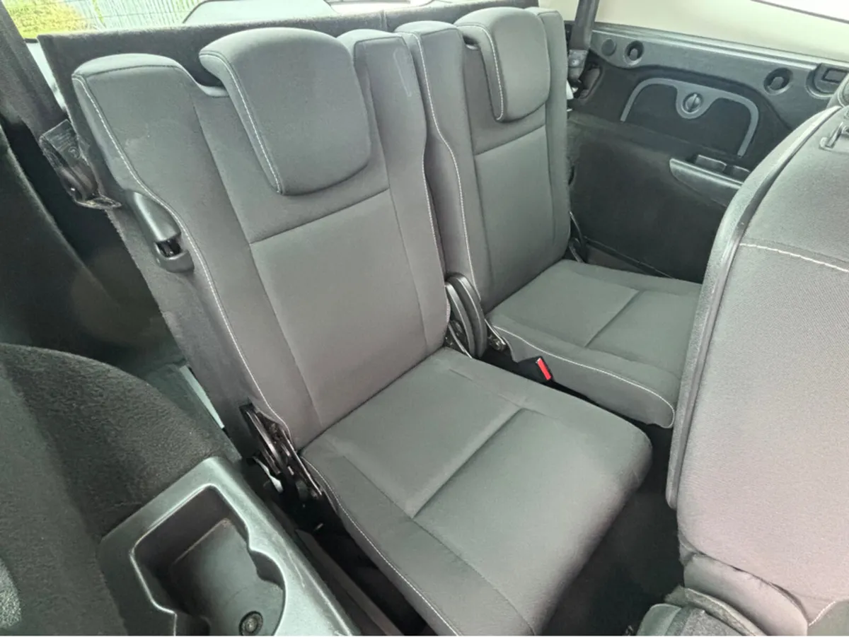 Renault Grand Scenic 3 LIMITED EDITION 1.5 DCI 1 4 - Image 4