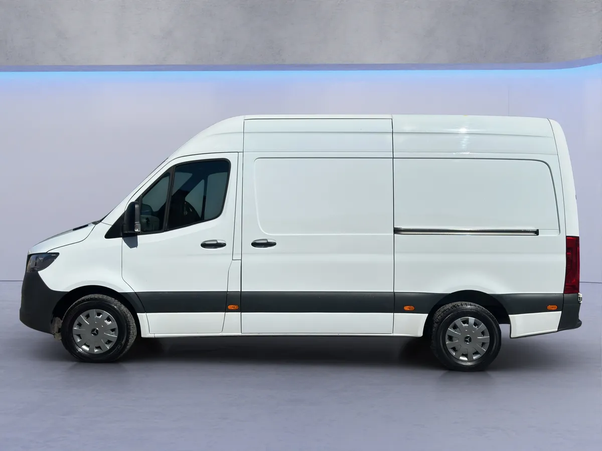 2021 Mercedes Sprinter 315CDI MWB - Image 3