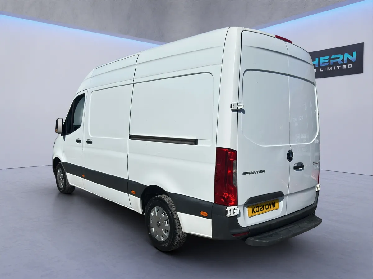 2021 Mercedes Sprinter 315CDI MWB - Image 4