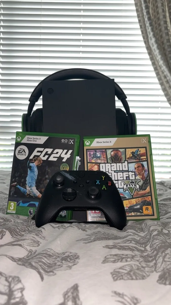 Xbox series x - Image 1