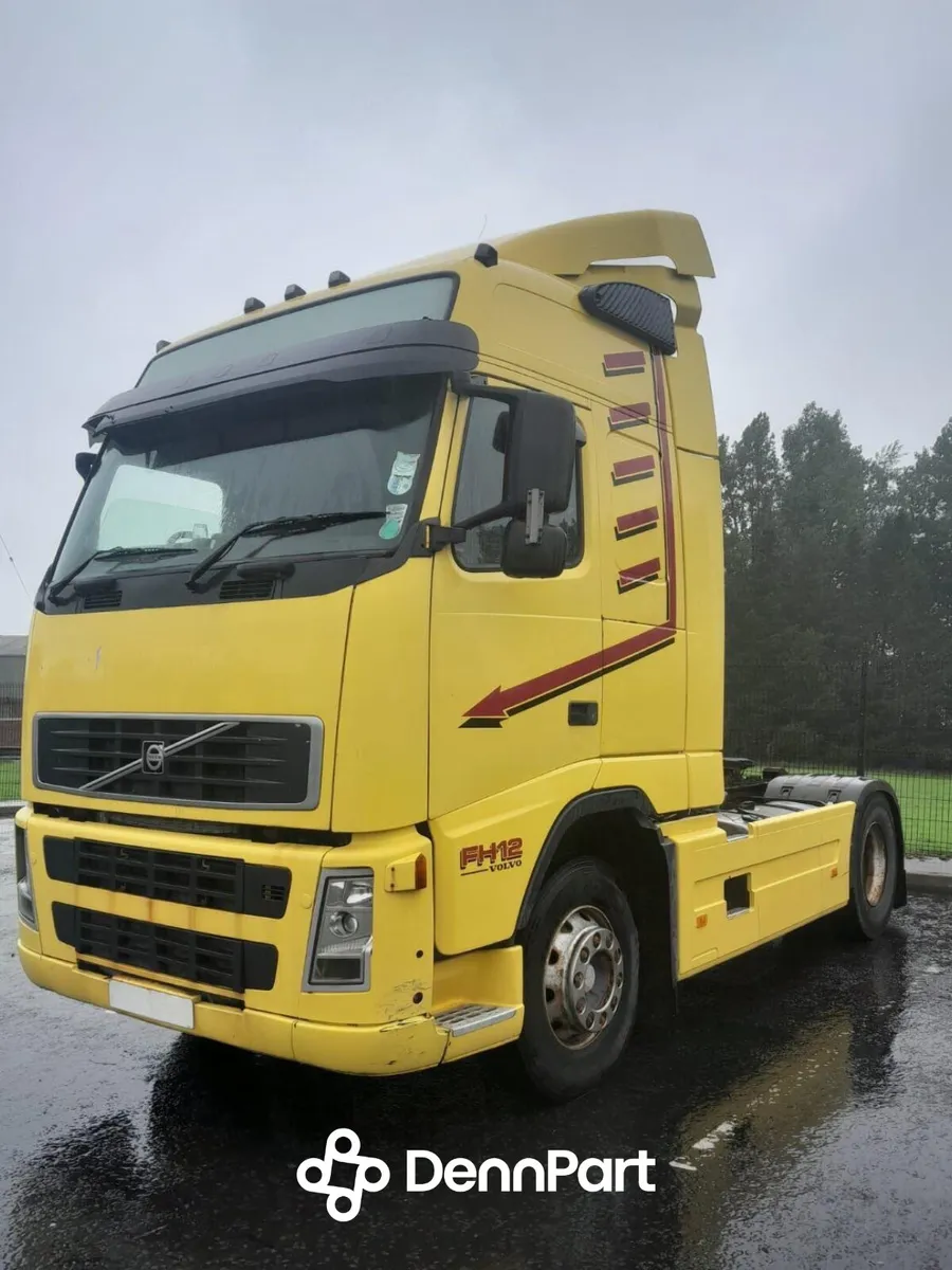 Volvo FH 4x2T (2005) For Breaking - Image 3