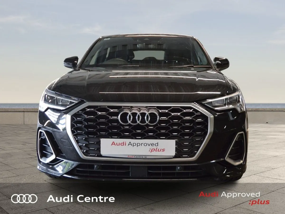 Audi Q3 Sportback 35 TDI S-line 150HP S Tronic - Image 2