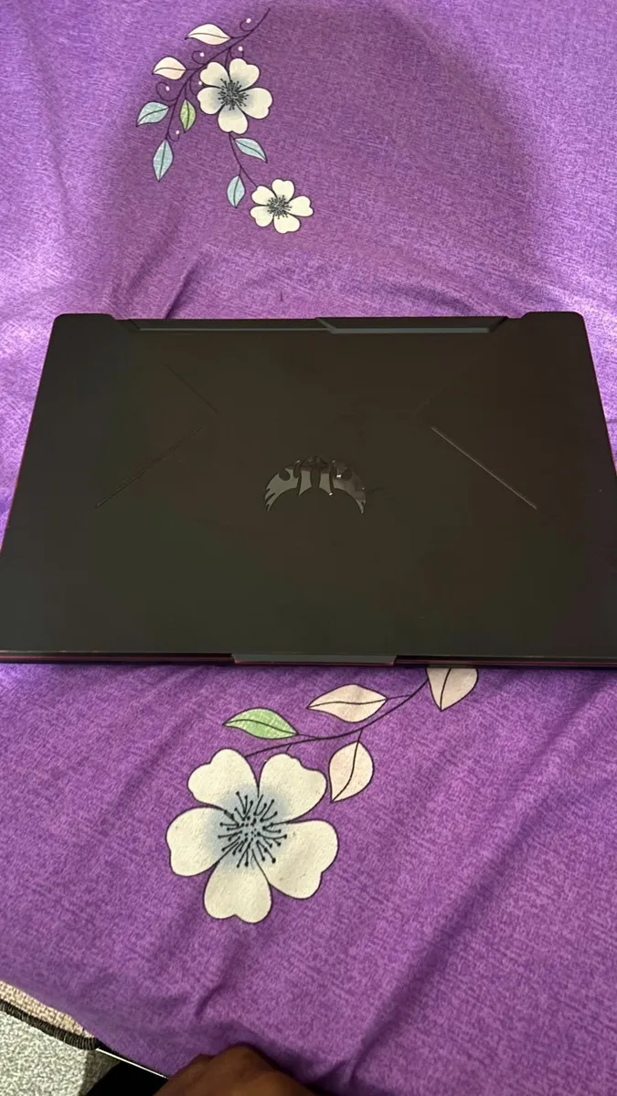 ASUS Laptop - Image 4