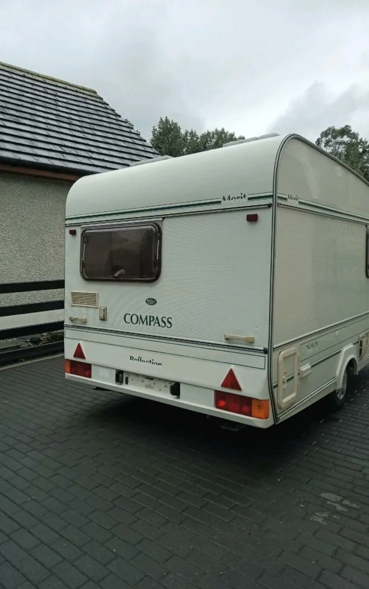 Caravan - Image 4
