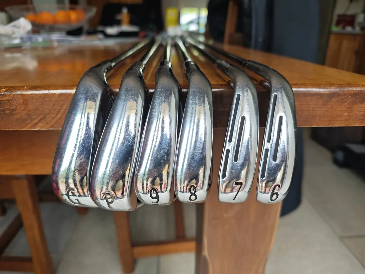 Wilson D9 Forged Graphite Irons 6-PW + Gap Wedge - Image 1