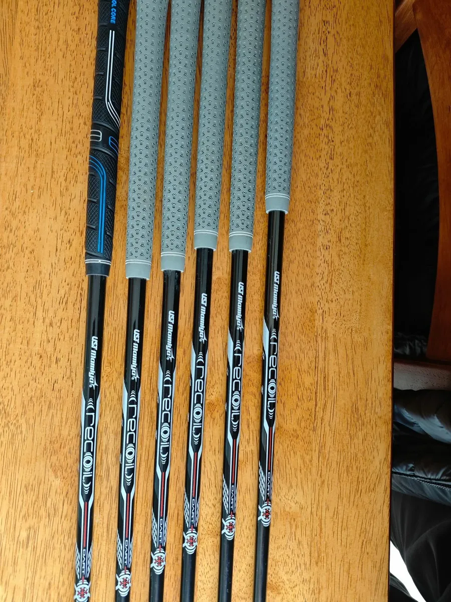 Wilson D9 Forged Graphite Irons 6-PW + Gap Wedge - Image 3